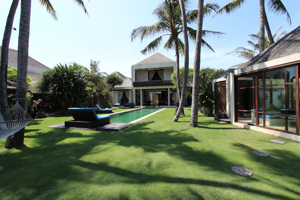 Villa Samudra Luxury Beachfront ケテウェル エクステリア 写真